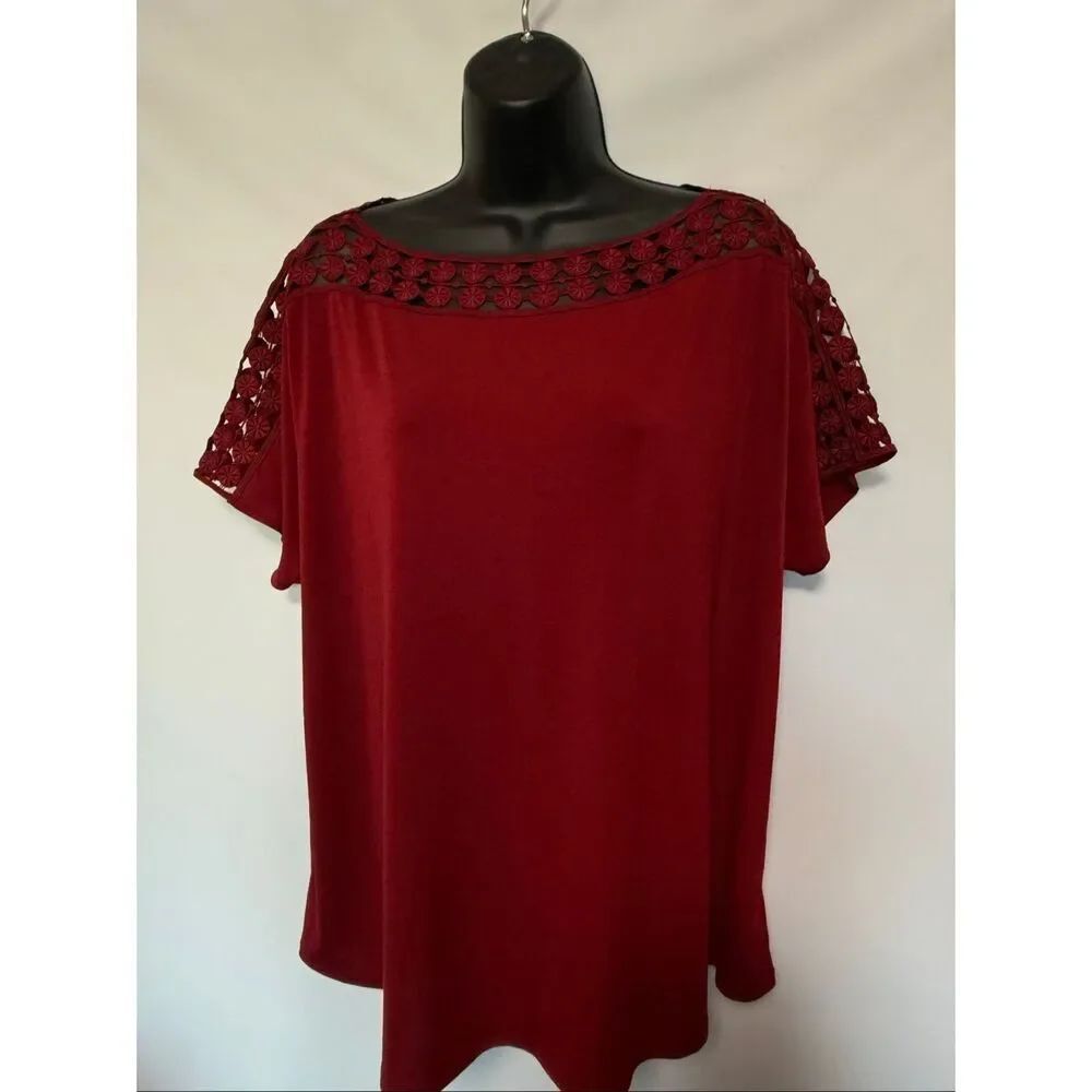 Est 1846 women’s maroon floral cut out detail blouse size 18/20 W